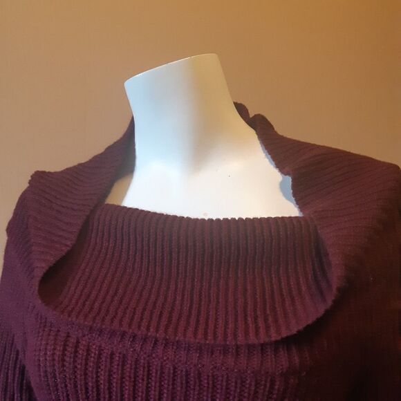 No Boundaries size M (7-9) Burgundy Sweaters - Picture 2 of 12